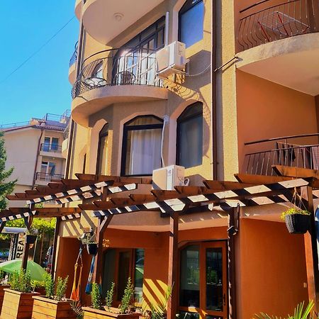 Алми Almi Hotell Sveti Vlas Exteriör bild