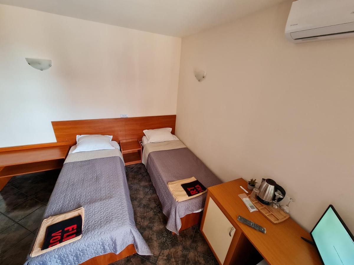 Алми Almi Hotell Sveti Vlas Exteriör bild