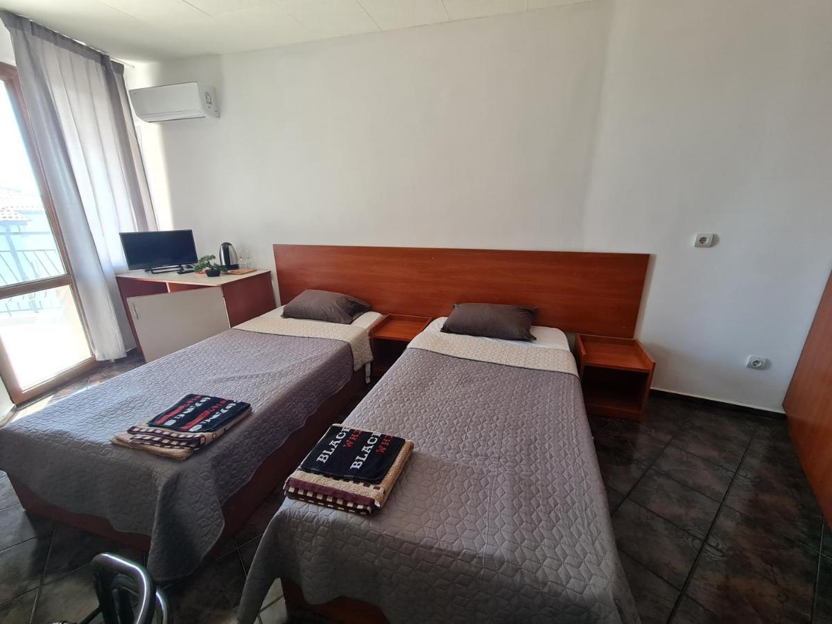 Алми Almi Hotell Sveti Vlas Exteriör bild