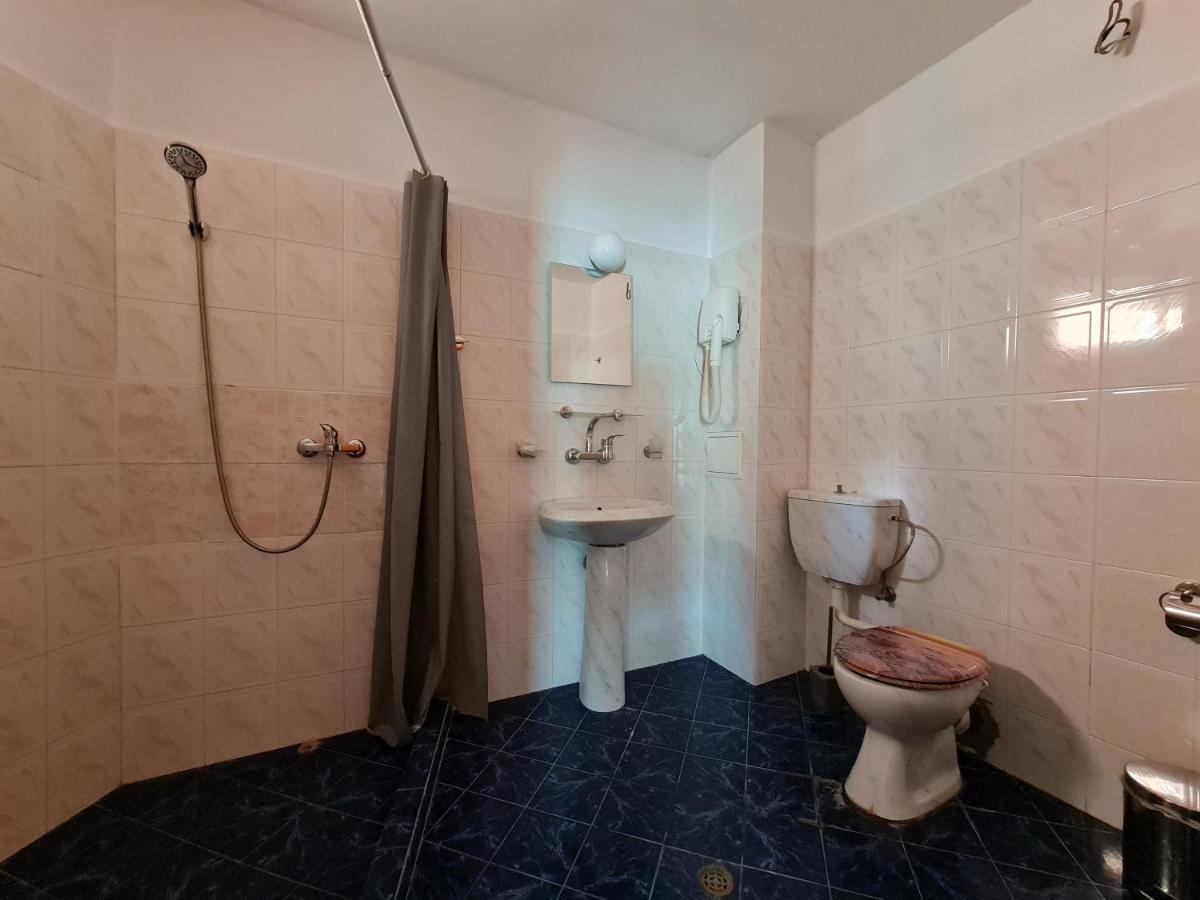 Алми Almi Hotell Sveti Vlas Exteriör bild