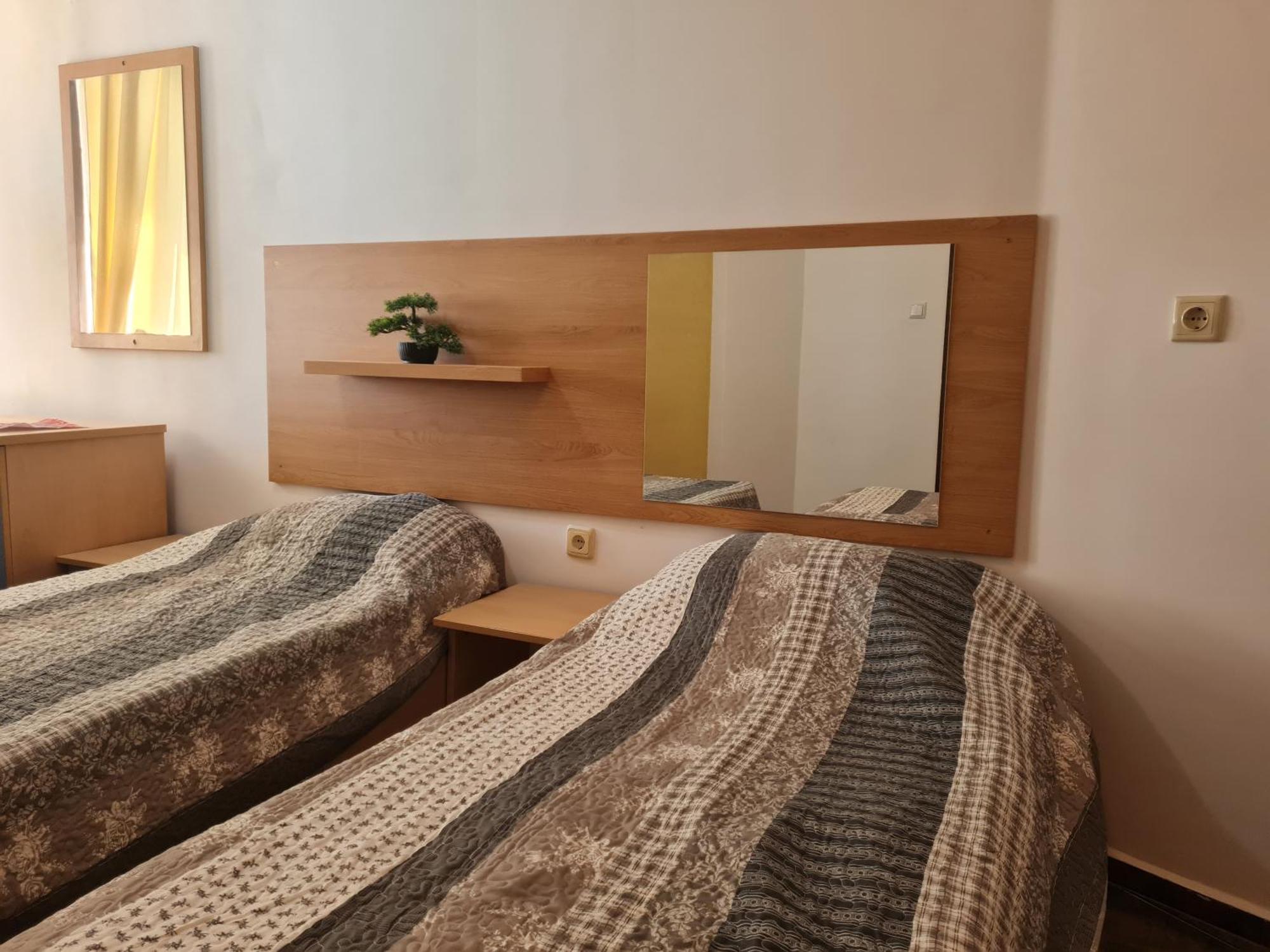 Алми Almi Hotell Sveti Vlas Exteriör bild