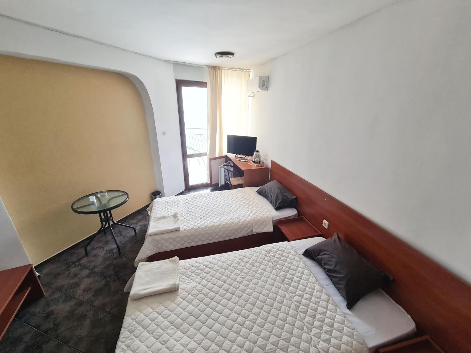 Алми Almi Hotell Sveti Vlas Exteriör bild